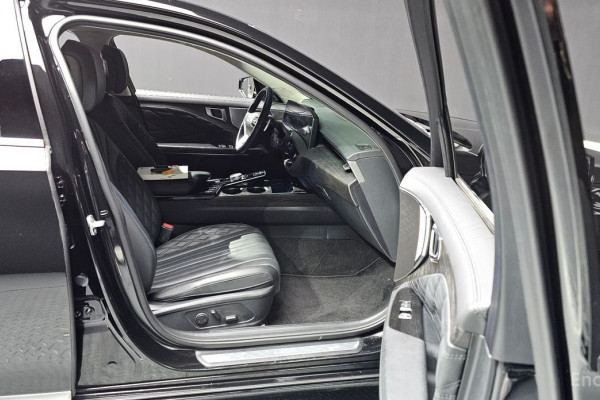 2023 Kia K8 с пробегом 77 721 км