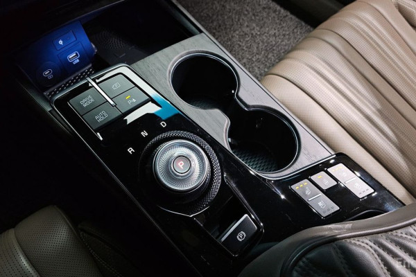 2023 Kia K8 с пробегом 71 764 км