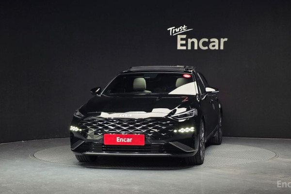 2023 Kia K8 с пробегом 38 212 км