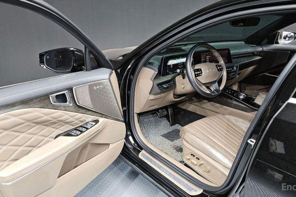 2023 Kia K8 с пробегом 71 764 км