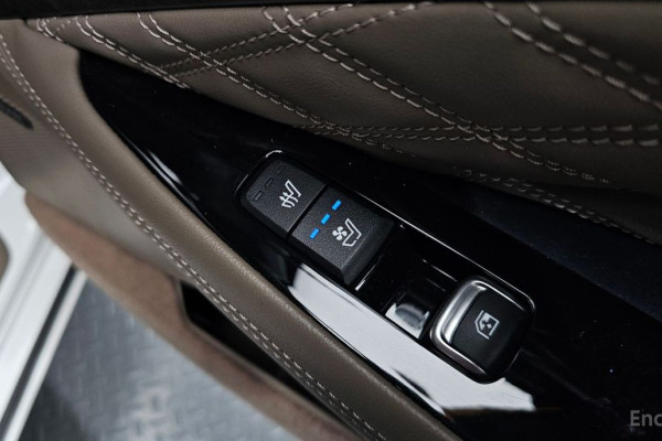 2023 Kia K8 с пробегом 49 715 км