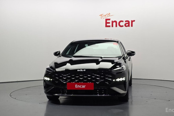 2023 Kia K8 с пробегом 24 593 км