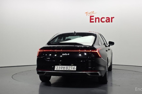 2023 Kia K8 с пробегом 24 593 км