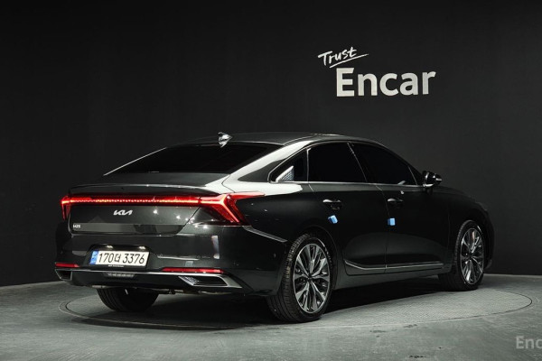 2023 Kia K8 с пробегом 54 352 км