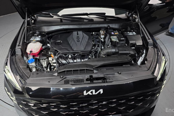 2023 Kia K8 с пробегом 38 212 км