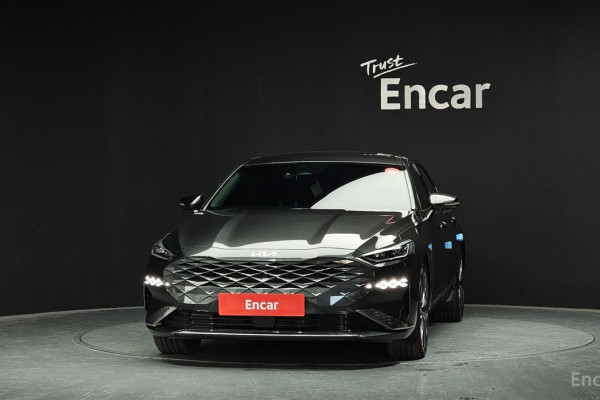 2023 Kia K8 с пробегом 54 352 км