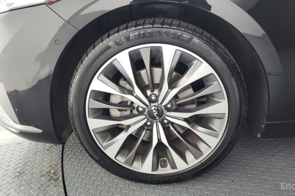 2023 Kia K8 с пробегом 32 670 км