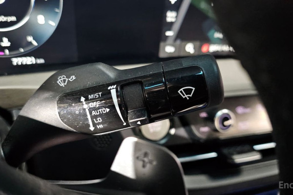 2023 Kia K8 с пробегом 77 721 км