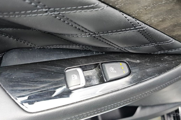 2023 Kia K8 с пробегом 77 721 км