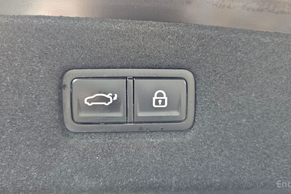 2023 Kia K8 с пробегом 77 721 км