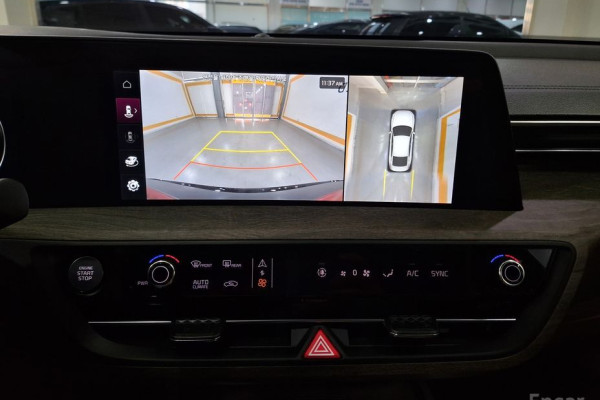 2023 Kia K8 с пробегом 11 900 км