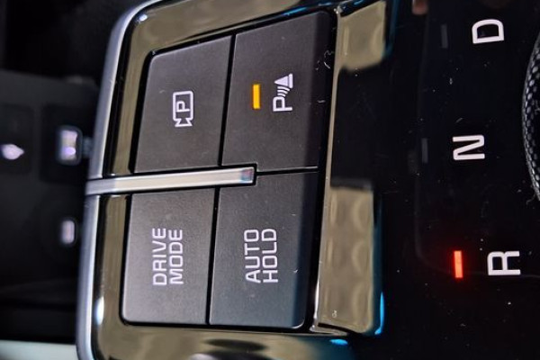 2023 Kia K8 с пробегом 11 900 км