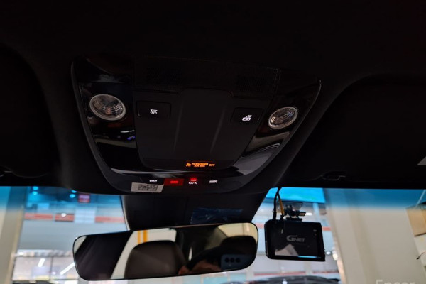 2023 Kia K8 с пробегом 11 900 км