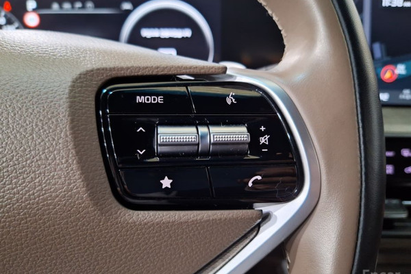 2023 Kia K8 с пробегом 11 900 км