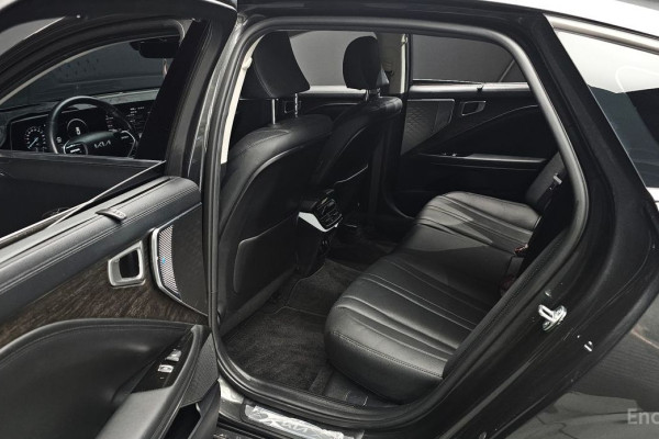 2023 Kia K8 с пробегом 54 352 км