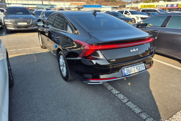 2023 Kia K8 с пробегом 52 946 км