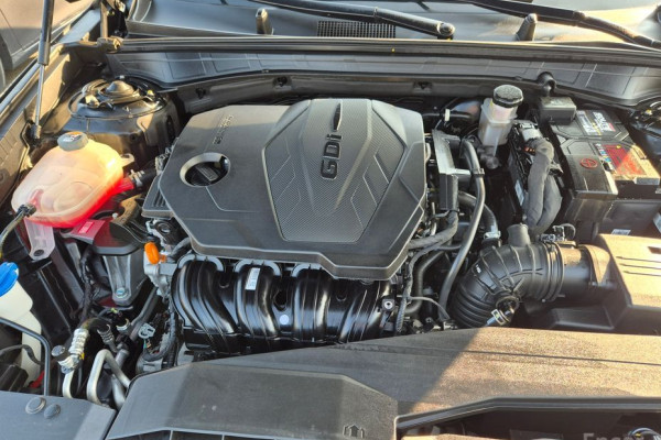 2023 Kia K8 с пробегом 52 946 км