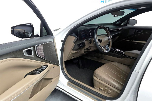 2023 Kia K8 с пробегом 47 879 км