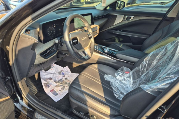 2023 Kia K8 с пробегом 52 946 км