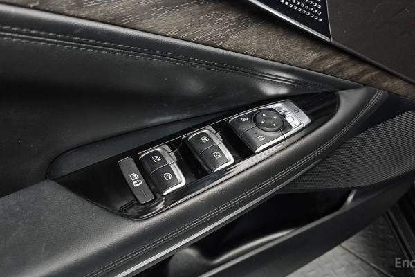 2023 Kia K8 с пробегом 54 352 км