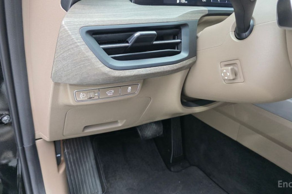 2023 Kia K8 с пробегом 21 571 км