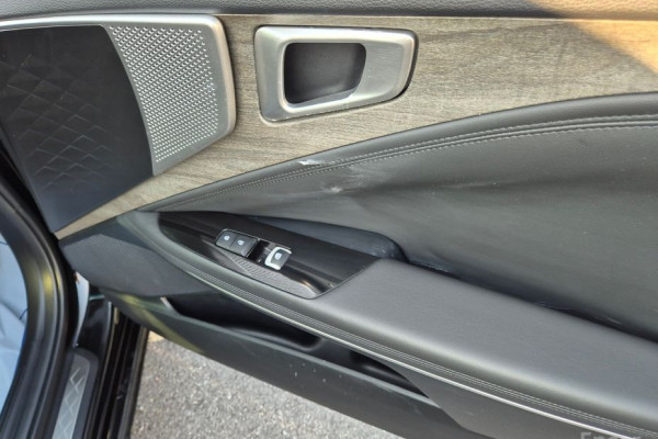 2023 Kia K8 с пробегом 52 946 км