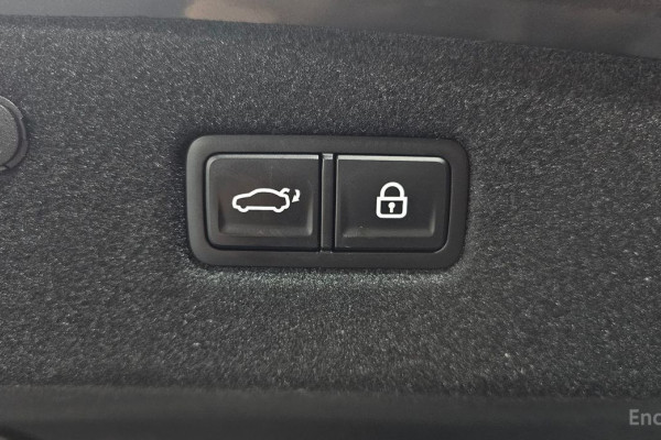 2023 Kia K8 с пробегом 54 352 км