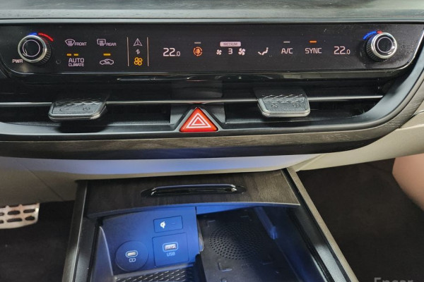 2023 Kia K8 с пробегом 55 918 км