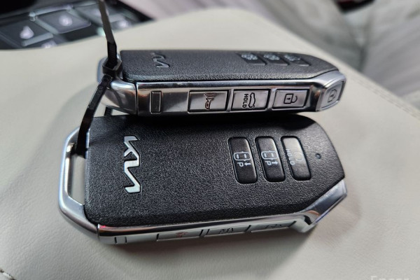 2023 Kia K8 с пробегом 55 918 км