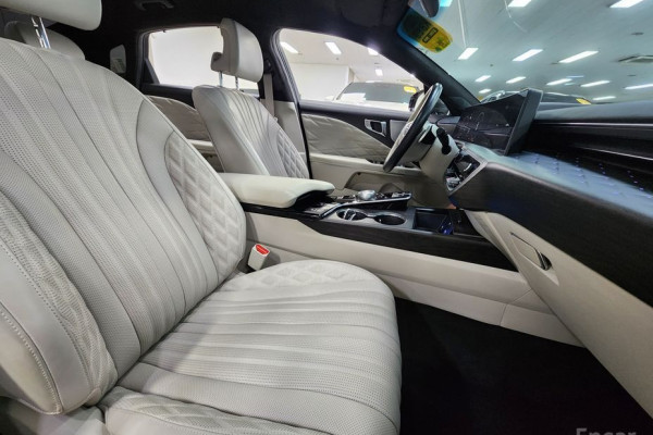 2023 Kia K8 с пробегом 55 918 км