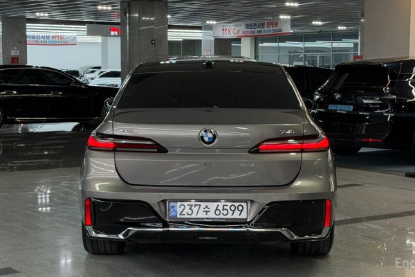 2024 BMW 7 серии с пробегом 16 920 км