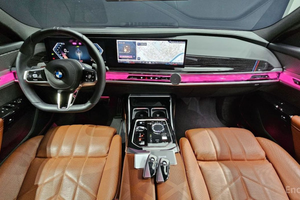 2025 BMW 7 серии с пробегом 15 072 км