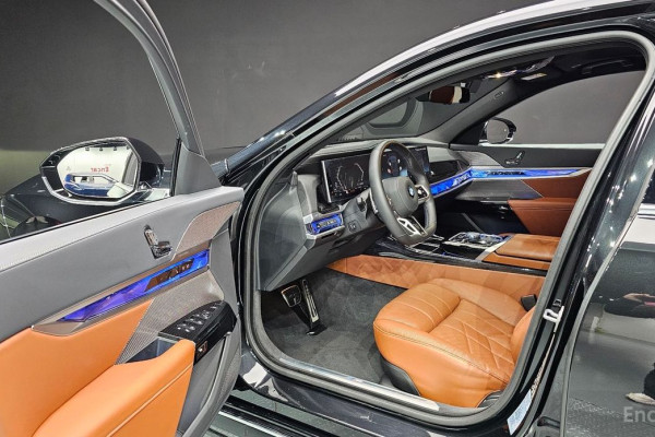 2025 BMW 7 серии с пробегом 28 458 км