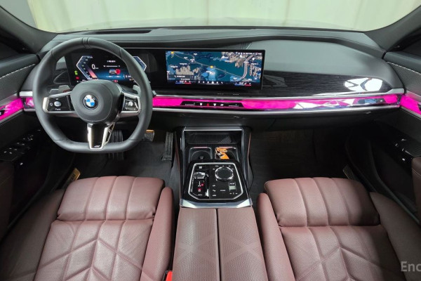 2025 BMW 7 серии с пробегом 5 576 км