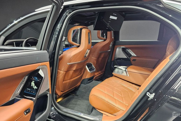 2025 BMW 7 серии с пробегом 28 458 км