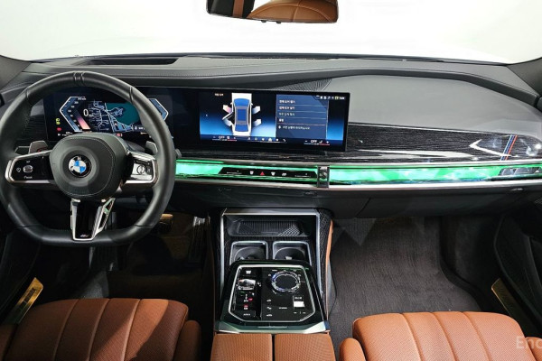 2025 BMW 7 серии с пробегом 9 567 км