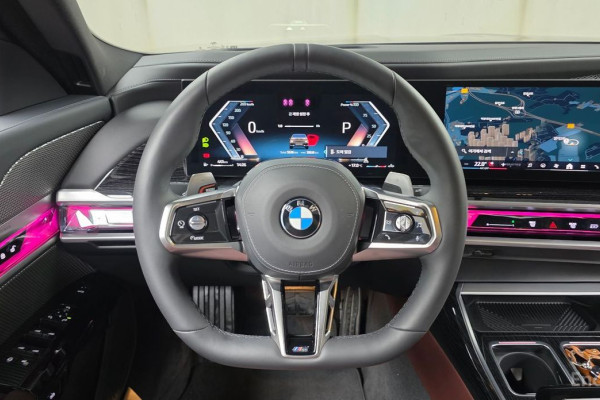 2025 BMW 7 серии с пробегом 5 576 км