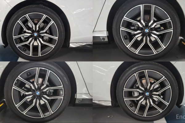 2025 BMW 7 серии с пробегом 18 000 км