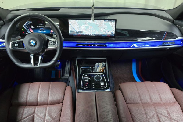 2025 BMW 7 серии с пробегом 17 546 км