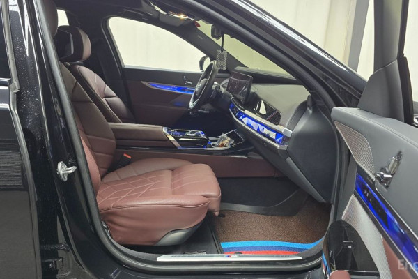 2025 BMW 7 серии с пробегом 17 546 км