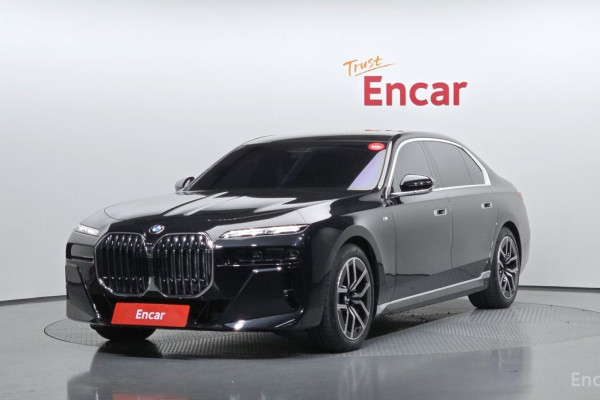 2025 BMW 7 серии с пробегом 17 598 км