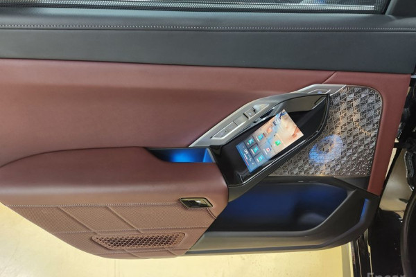 2024 BMW 7 серии с пробегом 4 300 км