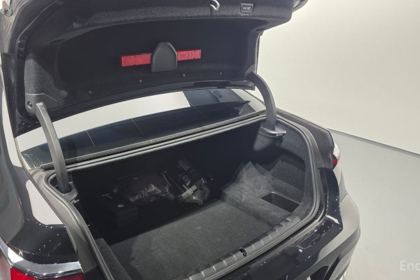 2025 BMW 7 серии с пробегом 8 477 км