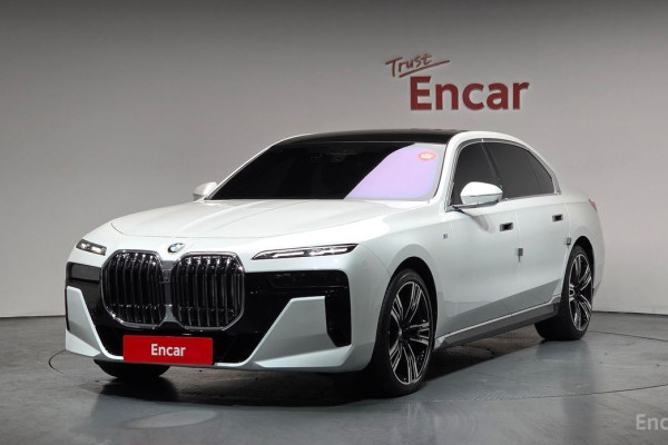 2025 BMW 7 серии с пробегом 5 818 км