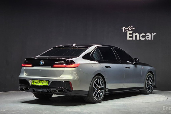 2025 BMW 7 серии с пробегом 10 229 км