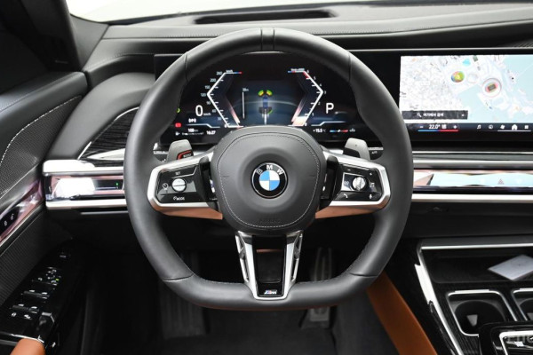 2025 BMW 7 серии с пробегом 5 941 км