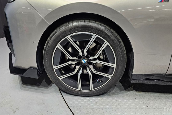 2025 BMW 7 серии с пробегом 10 229 км