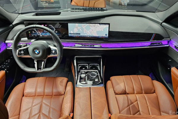 2025 BMW 7 серии с пробегом 12 203 км