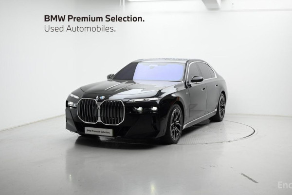 2025 BMW 7 серии с пробегом 5 941 км