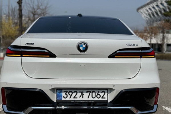 2024 BMW 7 серии с пробегом 35 900 км